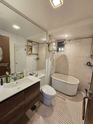 Waterfront Waves (D16), Condominium #568686071